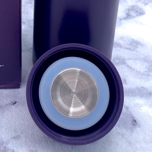 Calvin Klein Fragrances Water Bottle,Purple,Stainless Steel,Boxed,8 x 2 inch-NEW - Picture 4 of 11
